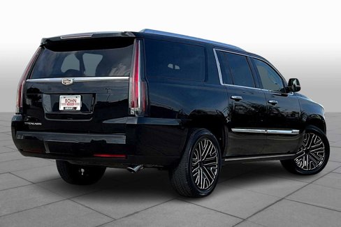 Used 2016 Cadillac Escalade ESV Premium image 12
