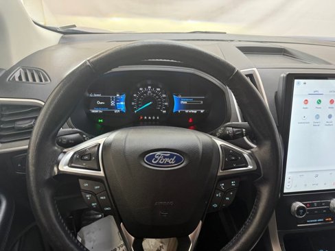 Used 2023 Ford Edge SEL image 10