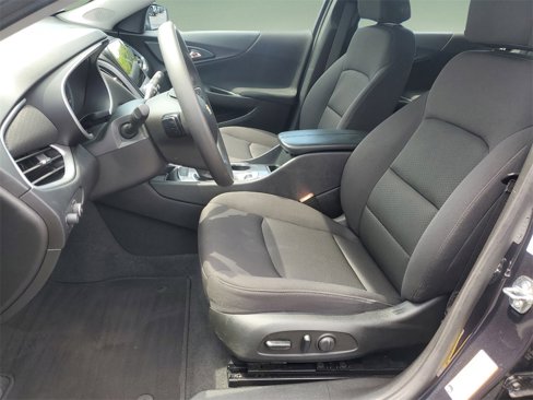 Used 2023 Chevrolet Malibu LT image 16