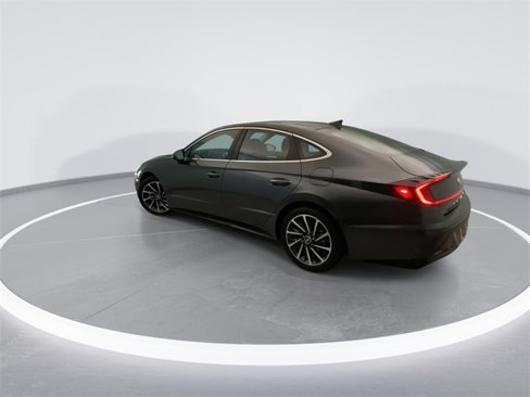 Used 2023 Hyundai Sonata Limited w/ Cargo Package image 2