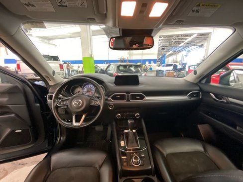Used 2017 MAZDA CX-5 Touring w/ Preferred Equipment Package image 27