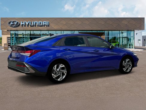 New 2025 Hyundai Elantra Sport w/ Cargo Package image 8