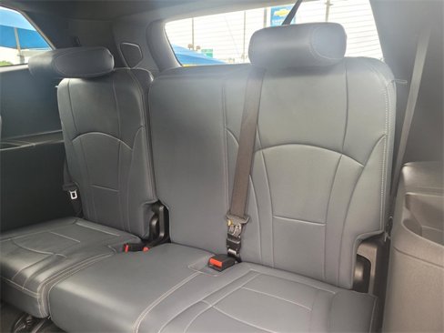 Used 2022 Buick Enclave Premium image 4