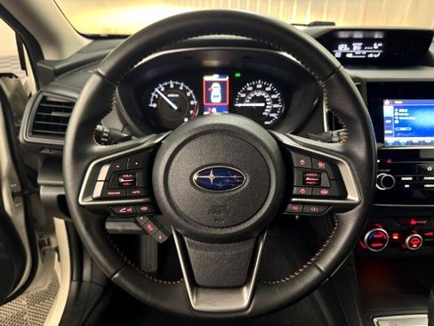 Used 2022 Subaru Crosstrek 2.0i Premium image 11