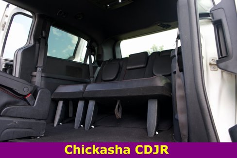 Used 2020 Dodge Grand Caravan GT image 18