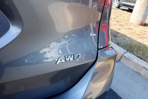 Used 2020 Nissan Rogue S image 24