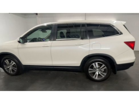 Used 2018 Honda Pilot EX image 6