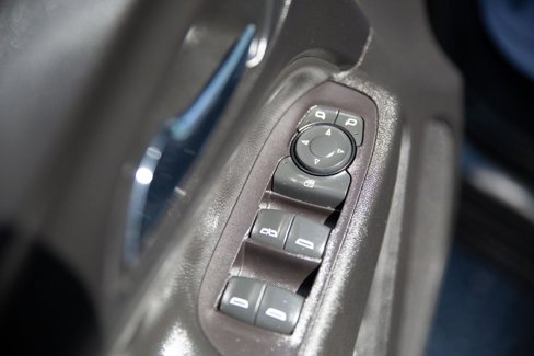 Used 2021 Chevrolet Equinox Premier w/ LPO, Floor Liner Package image 20