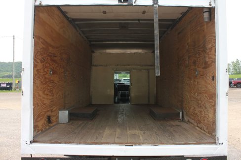 Used 2010 Ford E-350 and Econoline 350 Super Duty image 35