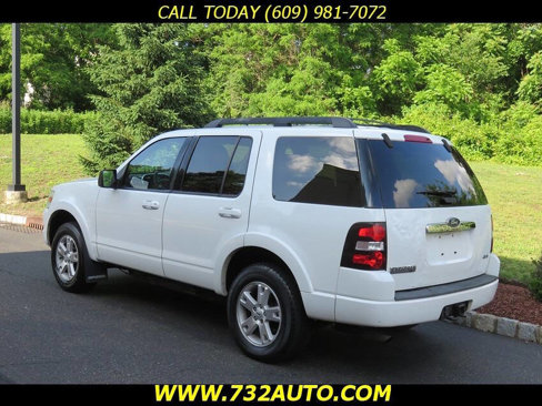 Used 2010 Ford Explorer XLT image 10