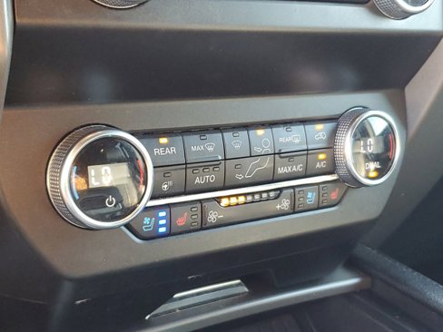 Used 2020 Ford Expedition Max XLT w/ Equipment Group 202A image 23