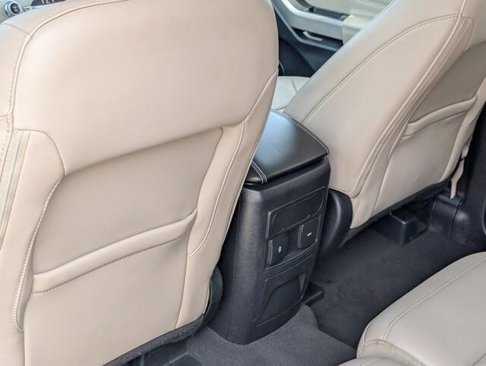 Used 2023 Ford Explorer XLT w/ Equipment Group 202A image 25