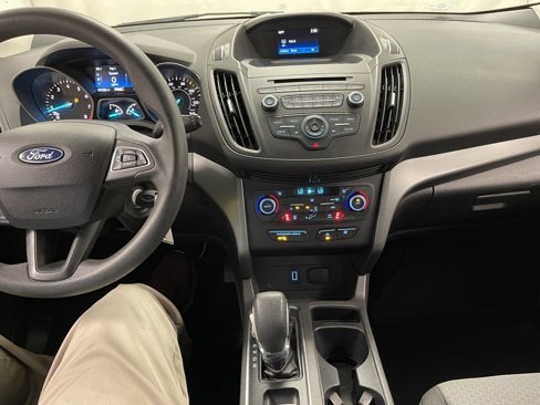 Used 2018 Ford Escape SE image 23