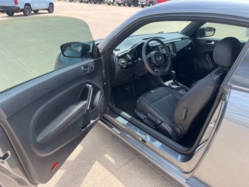 Used 2017 Volkswagen Beetle 1.8T image 9