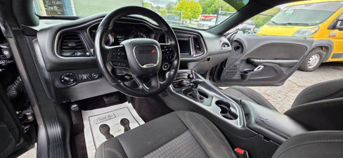 Used 2018 Dodge Challenger SXT w/ Blacktop Package image 11