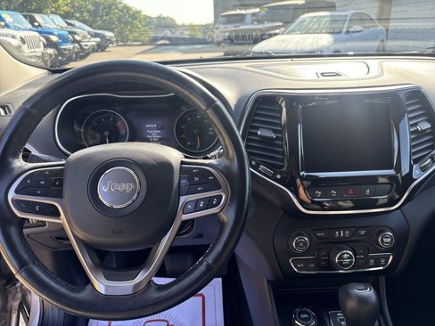 Certified 2021 Jeep Cherokee Limited image 25