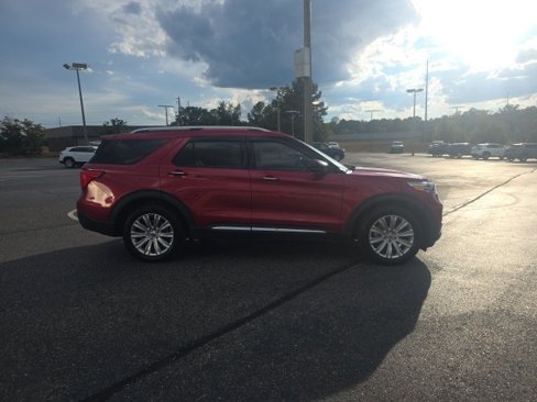 Used 2020 Ford Explorer Limited image 2