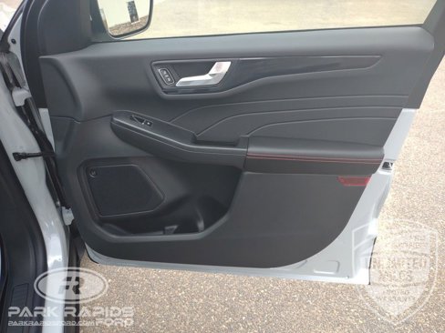 New 2025 Ford Escape ST-Line Elite w/ Tech Pack #2 image 41