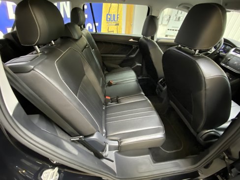 Used 2024 Volkswagen Tiguan SE image 27