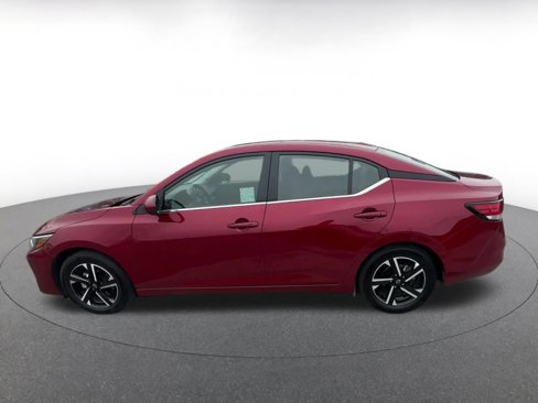 Used 2024 Nissan Sentra SV image 10