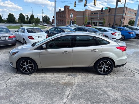 Used 2017 Ford Focus SEL w/ Interior Protection Package image 7