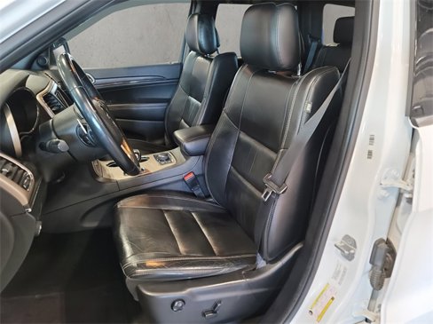 Used 2015 Jeep Grand Cherokee Limited image 10
