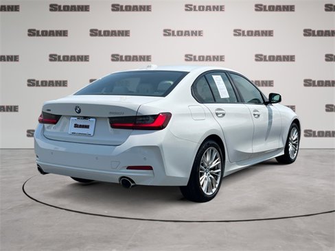 Certified 2023 BMW 330i xDrive Sedan w/ Driving Assistance Package image 5