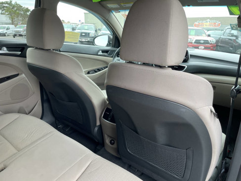 Used 2019 Hyundai Tucson SEL image 36