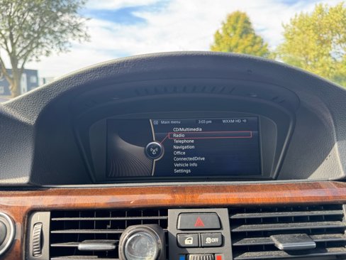 Used 2011 BMW 328i xDrive Sedan image 31