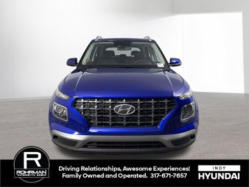 New 2025 Hyundai Venue SEL image 7