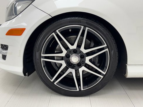 Used 2015 Mercedes-Benz C 350 4MATIC Coupe image 39
