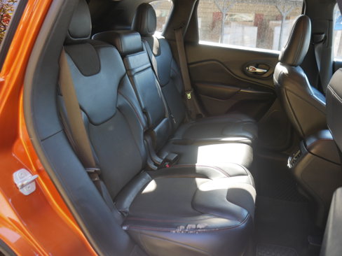 Used 2016 Jeep Cherokee Trailhawk w/ Trailer Tow Group image 30