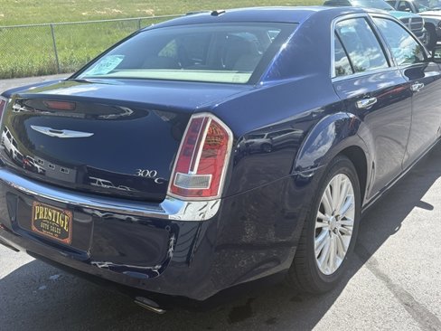 Used 2014 Chrysler 300 C w/ Beats Audio Group image 10