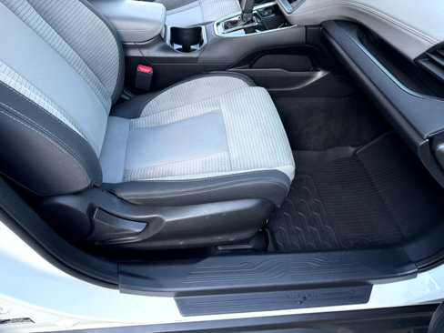 Used 2022 Subaru Outback Premium image 23