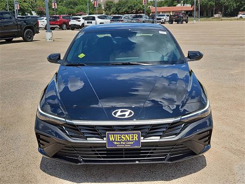 New 2025 Hyundai Elantra Sport image 2