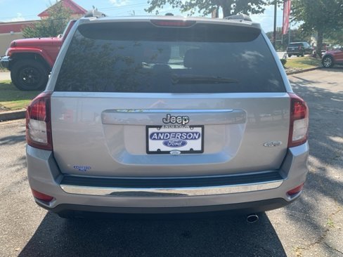 Used 2016 Jeep Compass High Altitude image 5