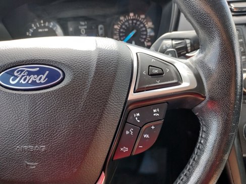 Used 2018 Ford Fusion SE w/ Equipment Group 201A image 23