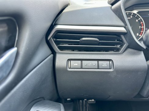 Used 2022 Nissan Altima 2.5 SV image 17