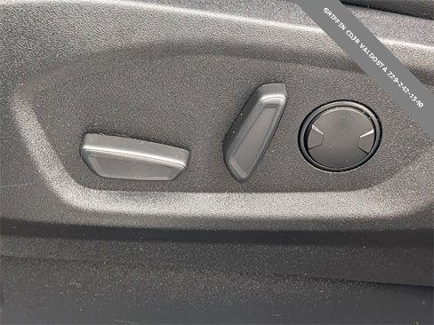 Used 2022 Ford Edge Titanium image 21
