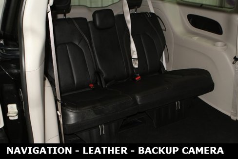 Used 2020 Chrysler Pacifica Touring-L Plus w/ Tire & Wheel Group image 28