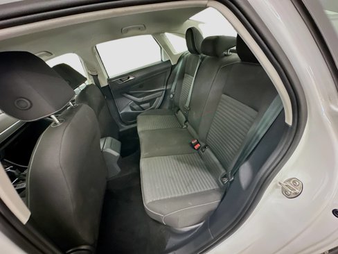 Used 2024 Volkswagen Jetta S image 28