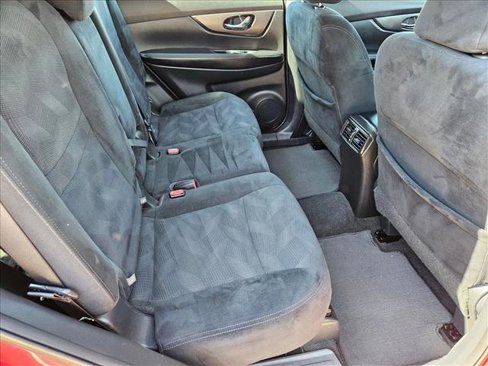 Used 2016 Nissan Rogue S image 20