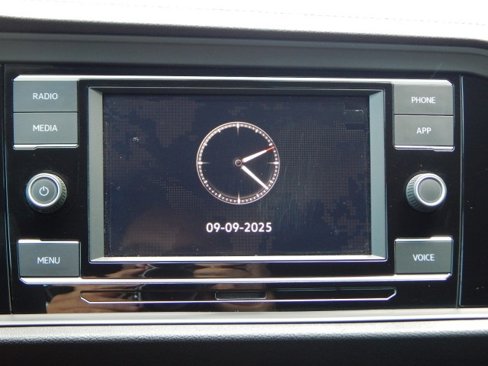 Used 2020 Volkswagen Jetta GLI image 21