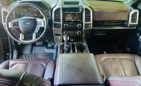 Used 2015 Ford F150 Platinum w/ Equipment Group 701A Luxury image 10
