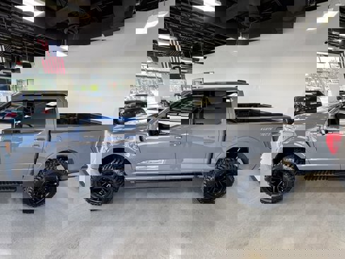 Used 2021 Ford F150 XLT image 5