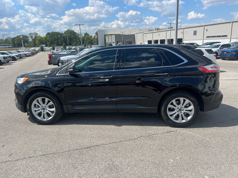 Certified 2022 Ford Edge Titanium image 8