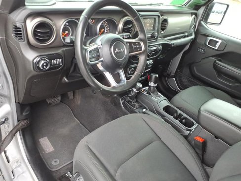 Used 2020 Jeep Gladiator Sport w/ Quick Order Package 24S image 6