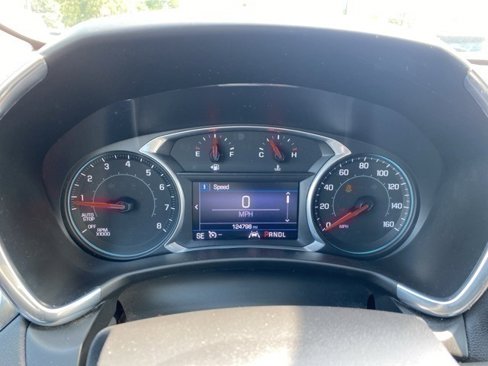Certified 2020 Chevrolet Equinox LT w/ Driver Convenience Package image 14