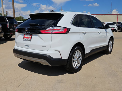 Used 2024 Ford Edge SEL image 3