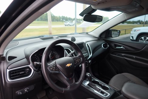 Used 2019 Chevrolet Equinox LT image 12
